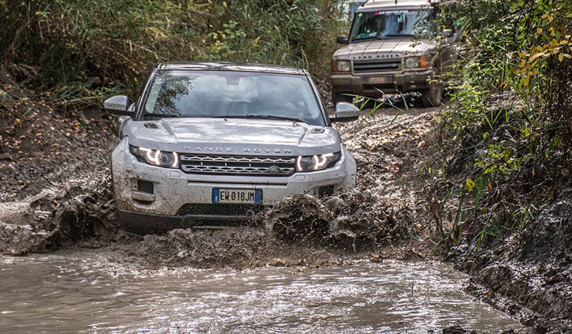 Ripresa attività eventi 2020 Land Rover Experience Italia.jpg
