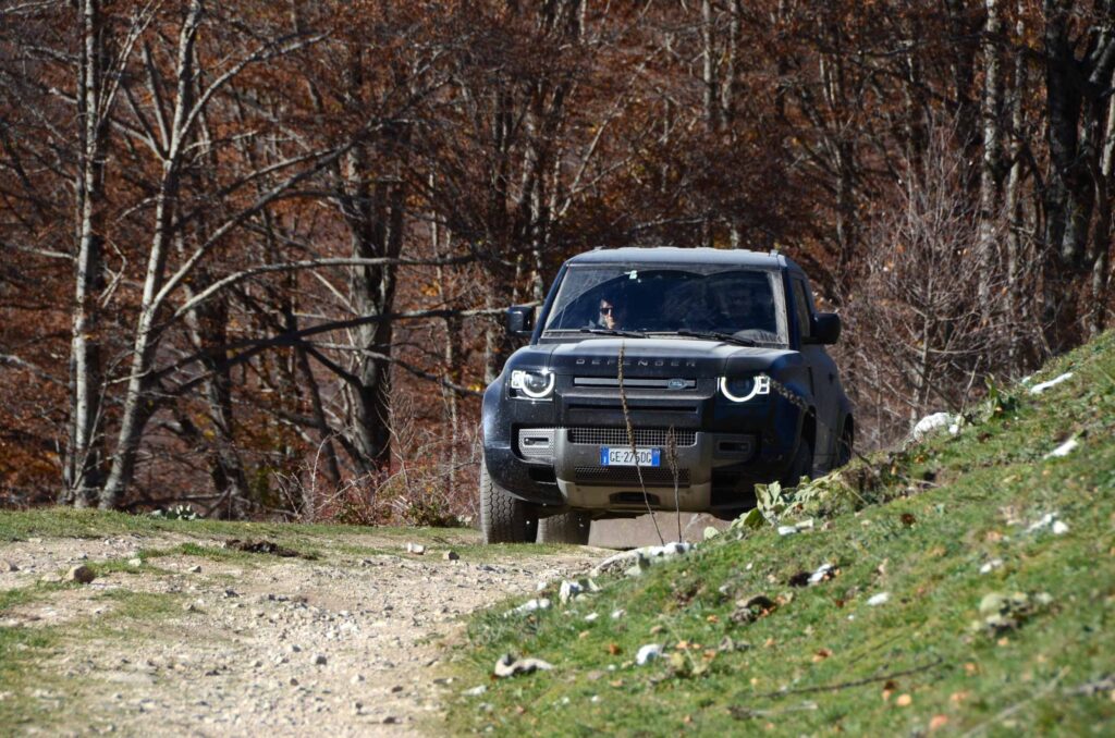 Land_Rover_Tour_Tirreno_Adriatica_2022_-53